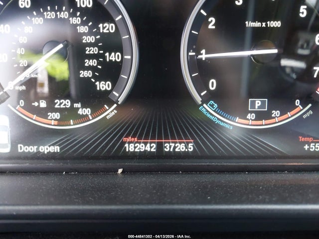 44841302 :رقم المزاد ، WBA5B1C54FD918202 vin ، 2015 Bmw 535i مزاد بيع
