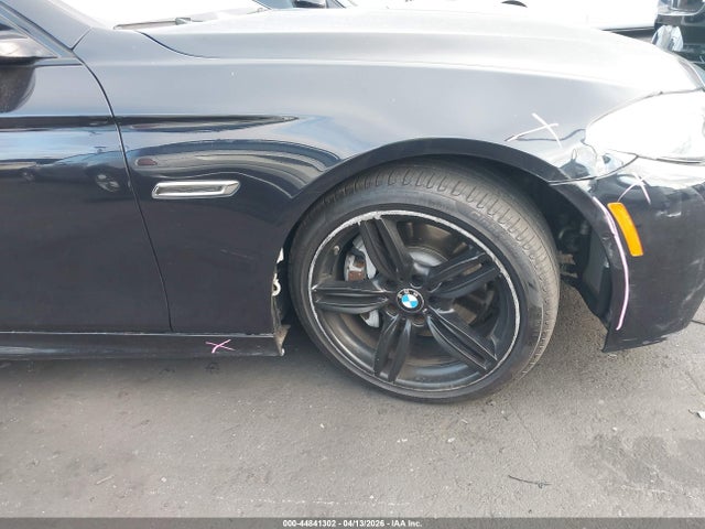 44841302 :رقم المزاد ، WBA5B1C54FD918202 vin ، 2015 Bmw 535i مزاد بيع