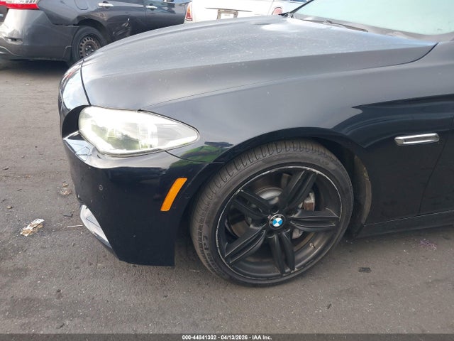44841302 :رقم المزاد ، WBA5B1C54FD918202 vin ، 2015 Bmw 535i مزاد بيع