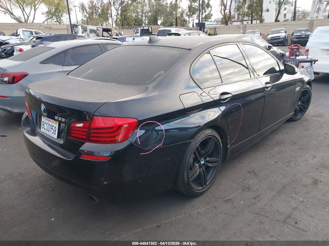 44841302 :رقم المزاد ، WBA5B1C54FD918202 vin ، 2015 Bmw 535i مزاد بيع