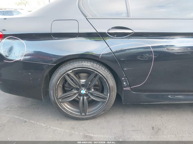 44841302 :رقم المزاد ، WBA5B1C54FD918202 vin ، 2015 Bmw 535i مزاد بيع