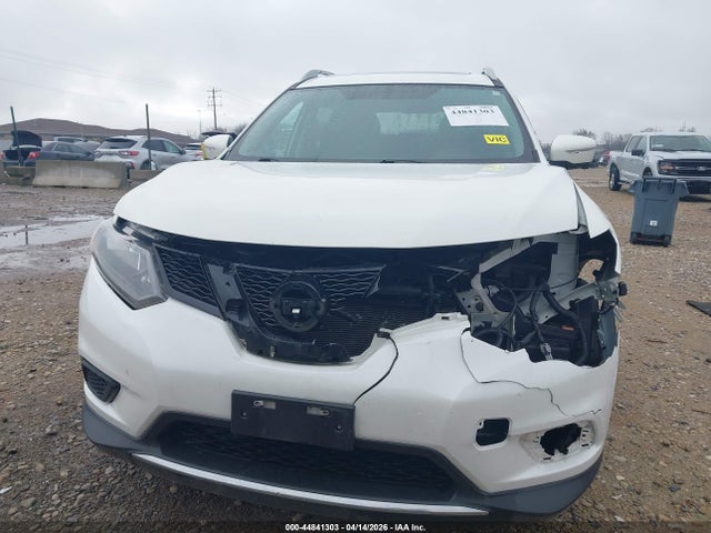 2015 Nissan Rogue Sv მანქანა იყიდება აუქციონზე, vin: 5N1AT2MV8FC838664, აუქციონის ნომერი: 44841303