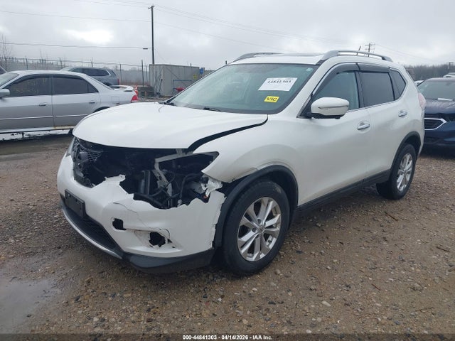 2015 Nissan Rogue Sv მანქანა იყიდება აუქციონზე, vin: 5N1AT2MV8FC838664, აუქციონის ნომერი: 44841303