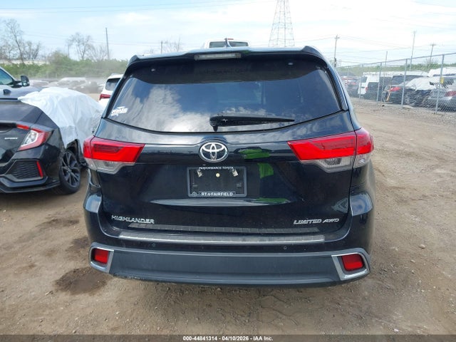 2019 Toyota Highlander Limited Platinum მანქანა იყიდება აუქციონზე, vin: 5TDDZRFH2KS993865, აუქციონის ნომერი: 44841314