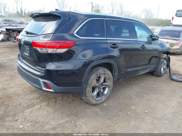 2019 Toyota Highlander Limited Platinum მანქანა იყიდება აუქციონზე, vin: 5TDDZRFH2KS993865, აუქციონის ნომერი: 44841314