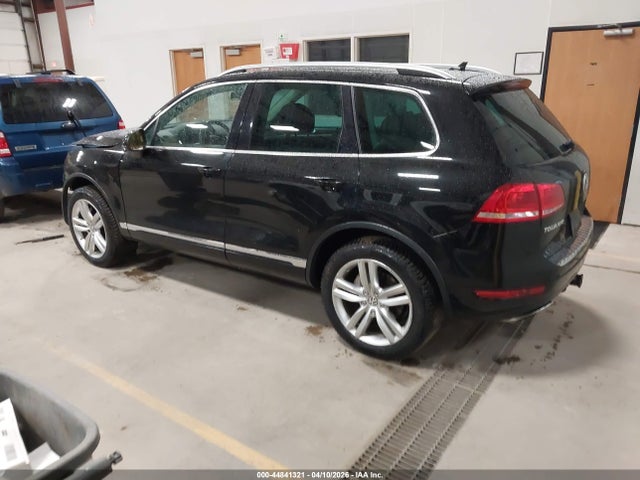 Продаж на аукціоні авто 2011 Volkswagen Touareg Tdi Executive, vin: WVGFK9BP9BD004025, номер лоту: 44841321