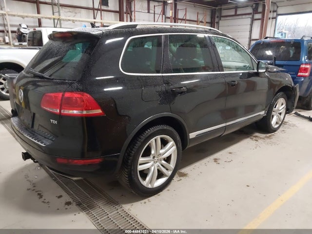 Продаж на аукціоні авто 2011 Volkswagen Touareg Tdi Executive, vin: WVGFK9BP9BD004025, номер лоту: 44841321