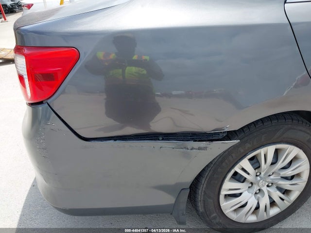 4T1BF1FK6EU351769 Toyota CAMRY LE