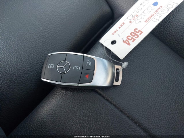 W1N4M4HB6LW044811 Mercedes-Benz Glb 250 4matic