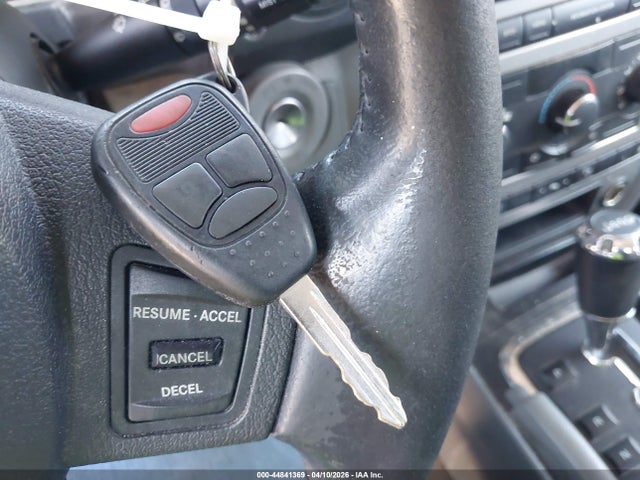 44841369 :رقم المزاد ، 1J8HG48K36C214718 vin ، 2006 Jeep Commander مزاد بيع