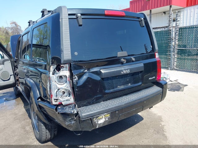 44841369 :رقم المزاد ، 1J8HG48K36C214718 vin ، 2006 Jeep Commander مزاد بيع