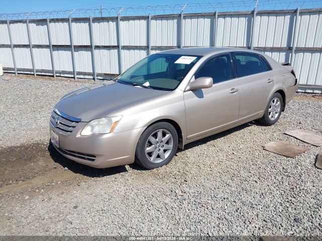 2007 Toyota Avalon Xl მანქანა იყიდება აუქციონზე, vin: 4T1BK36B47U225758, აუქციონის ნომერი: 44841381