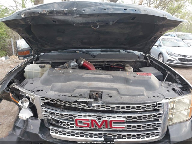 2011 Gmc Sierra 2500hd Denali მანქანა იყიდება აუქციონზე, vin: 1GT125C80BF142300, აუქციონის ნომერი: 44841392