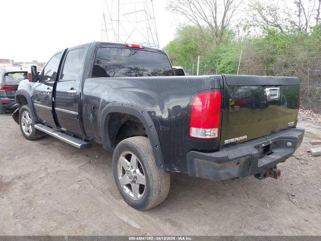 2011 Gmc Sierra 2500hd Denali მანქანა იყიდება აუქციონზე, vin: 1GT125C80BF142300, აუქციონის ნომერი: 44841392