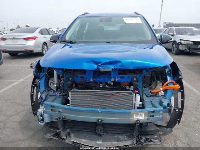 1G1FY6S05P4109777 Chevrolet Bolt Euv Fwd Lt