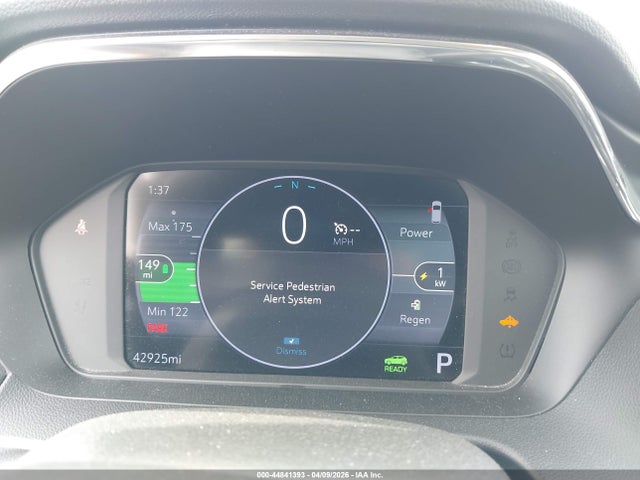 1G1FY6S05P4109777 Chevrolet Bolt Euv Fwd Lt