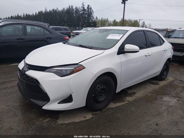 Toyota COROLLA L 2017 5YFBURHE1HP660552 Image 2
