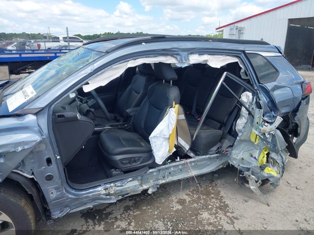 Aukcja sprzedaży 2025 Toyota Corolla Cross Xle, vin: 7MUDAAAG1SV146087, numer aukcji: 44841402