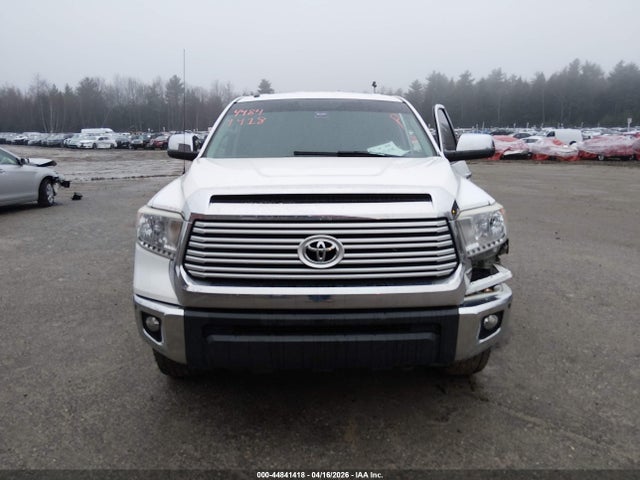 Продажа на аукционе авто 2015 Toyota Tundra Limited 5.7l V8, vin: 5TFBY5F18FX438859, номер лота: 44841418