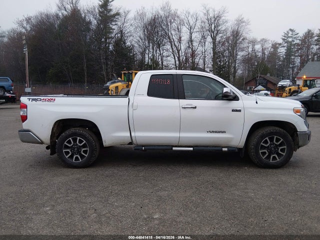 Продажа на аукционе авто 2015 Toyota Tundra Limited 5.7l V8, vin: 5TFBY5F18FX438859, номер лота: 44841418