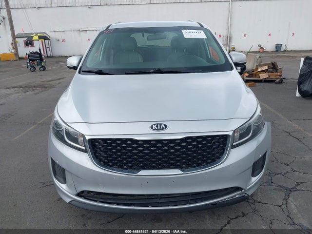KIA SEDONA LX 2017 KNDMB5C11H6265953 Image 12