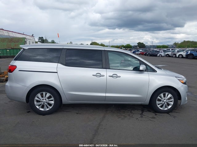 KIA SEDONA LX 2017 KNDMB5C11H6265953 Image 13