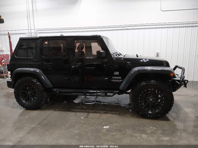 44841422 :رقم المزاد ، 1C4BJWDGXEL219909 vin ، 2014 Jeep Wrangler Unlimited Sport مزاد بيع