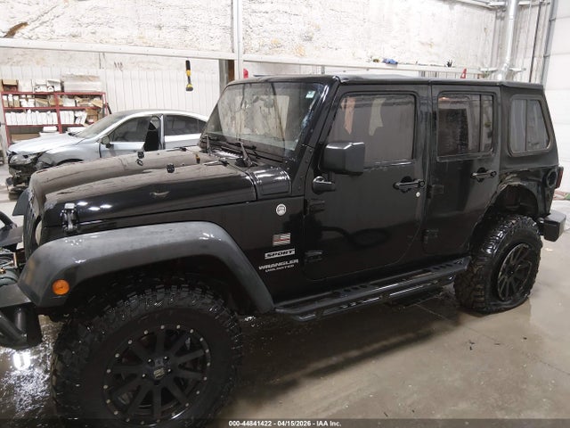 44841422 :رقم المزاد ، 1C4BJWDGXEL219909 vin ، 2014 Jeep Wrangler Unlimited Sport مزاد بيع