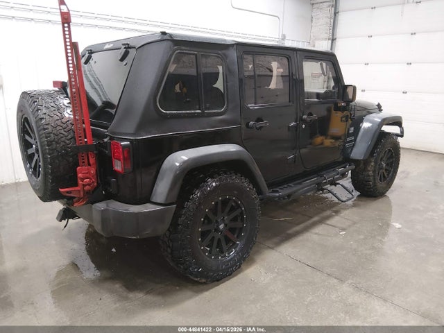 44841422 :رقم المزاد ، 1C4BJWDGXEL219909 vin ، 2014 Jeep Wrangler Unlimited Sport مزاد بيع
