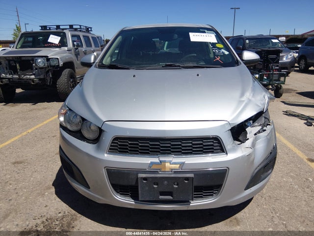 44841435 :رقم المزاد ، 1G1JC6SB5D4181794 vin ، 2013 Chevrolet Sonic Lt Auto مزاد بيع