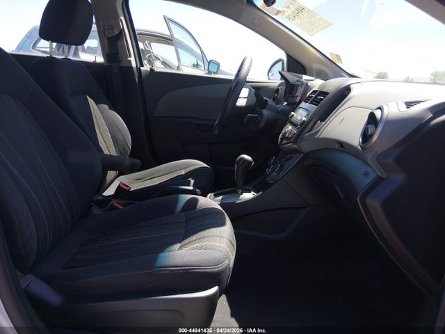 44841435 :رقم المزاد ، 1G1JC6SB5D4181794 vin ، 2013 Chevrolet Sonic Lt Auto مزاد بيع