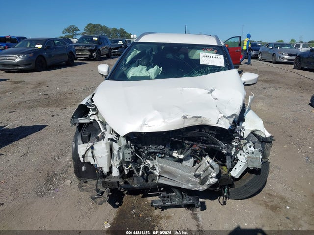 2020 Nissan Kicks Sv Xtronic Cvt მანქანა იყიდება აუქციონზე, vin: 3N1CP5CV6LL577848, აუქციონის ნომერი: 44841453