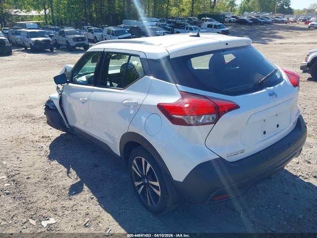 2020 Nissan Kicks Sv Xtronic Cvt მანქანა იყიდება აუქციონზე, vin: 3N1CP5CV6LL577848, აუქციონის ნომერი: 44841453