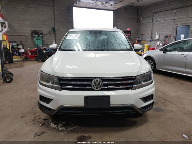 44841497 :رقم المزاد ، 3VV3B7AX0KM131989 vin ، 2019 Volkswagen Tiguan 2.0t Se/2.0t Sel/2.0t Sel R-line/2.0t Sel R-line Black مزاد بيع