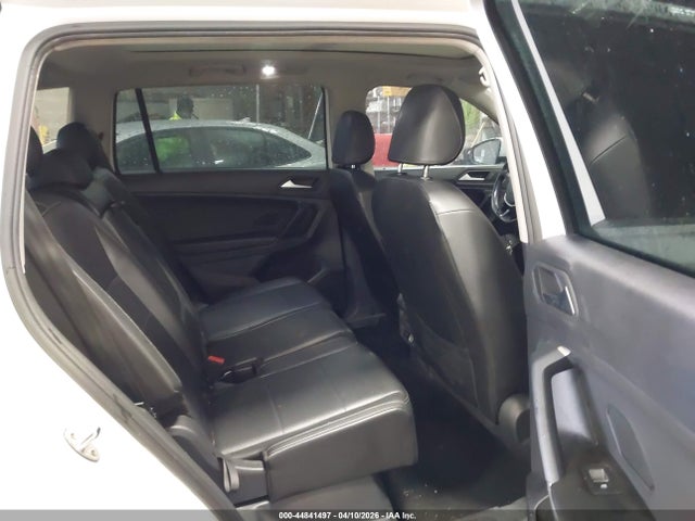 2019 VOLKSWAGEN TIGUAN 3VV3B7AX0KM131989 Photo 7