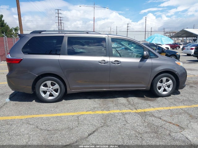 Toyota Sienna Le 8 Passenger 2015 5TDKK3DC4FS537307 Image 13