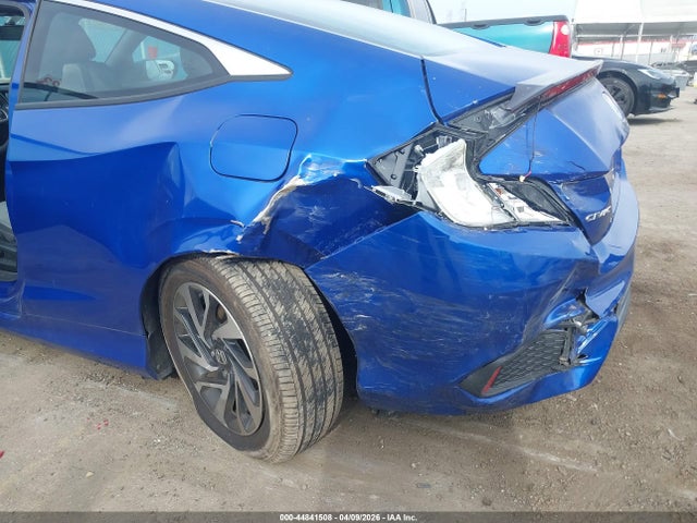 2HGFC4B57HH302038 Honda Civic Lx