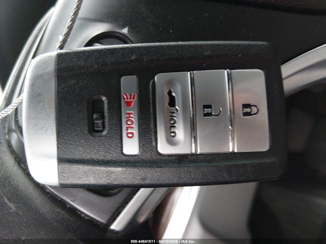 Продажа на аукционе авто 2017 Acura Mdx, vin: 5FRYD3H30HB010871, номер лота: 44841511