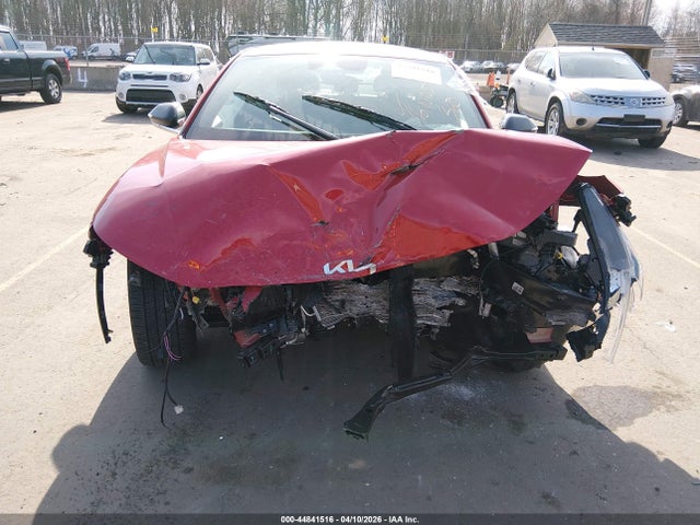44841516 :رقم المزاد ، 3KPFW4DE7SE035201 vin ، 2025 Kia K4 Gt-line مزاد بيع
