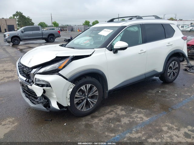 5N1AT3BB8MC735112 Nissan Rogue Sv Intelligent Awd