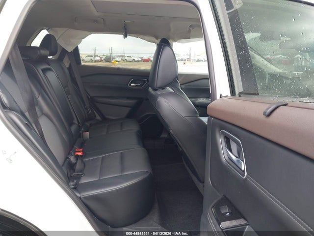 5N1AT3BB8MC735112 Nissan Rogue Sv Intelligent Awd