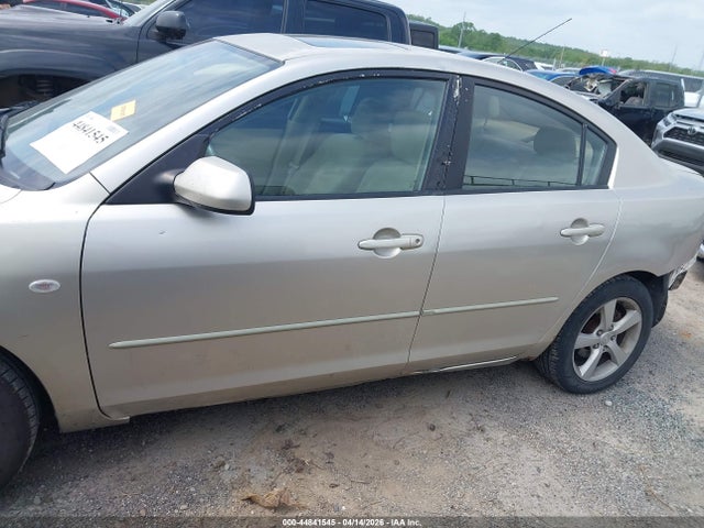 Продажа на аукционе авто 2004 Mazda Mazda3 I, vin: JM1BK12F741121280, номер лота: 44841545