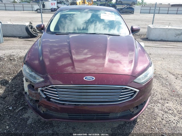 Продажа на аукционе авто 2017 Ford Fusion S, vin: 3FA6P0G79HR189239, номер лота: 44841549