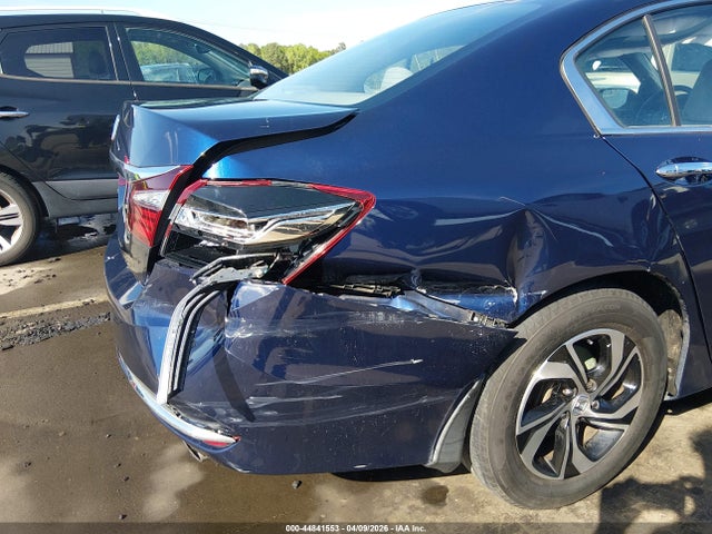 Aukcja sprzedaży 2017 Honda Accord Lx, vin: 1HGCR2F34HA247903, numer aukcji: 44841553
