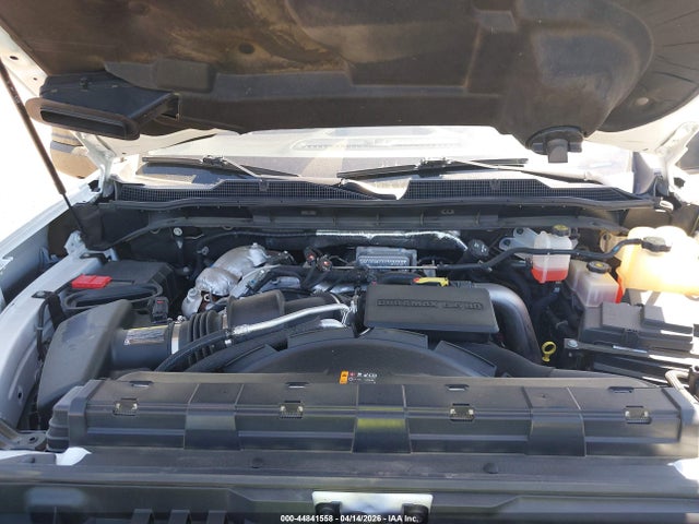 44841558 :رقم المزاد ، 1GC4YREY1NF134288 vin ، 2022 Chevrolet Silverado 2500hd 4wd  Standard Bed High Country مزاد بيع
