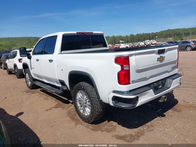 44841558 :رقم المزاد ، 1GC4YREY1NF134288 vin ، 2022 Chevrolet Silverado 2500hd 4wd  Standard Bed High Country مزاد بيع