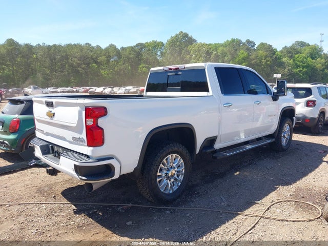 44841558 :رقم المزاد ، 1GC4YREY1NF134288 vin ، 2022 Chevrolet Silverado 2500hd 4wd  Standard Bed High Country مزاد بيع