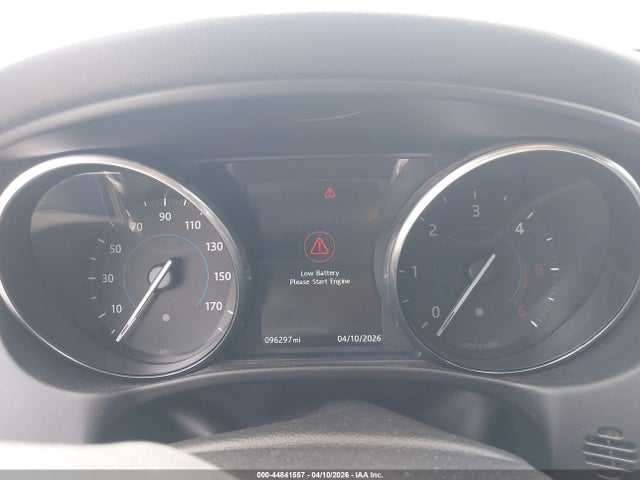 2017 JAGUAR XE SAJAE4BN8HA952807 Photo 6