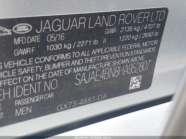 2017 JAGUAR XE SAJAE4BN8HA952807 Photo 8