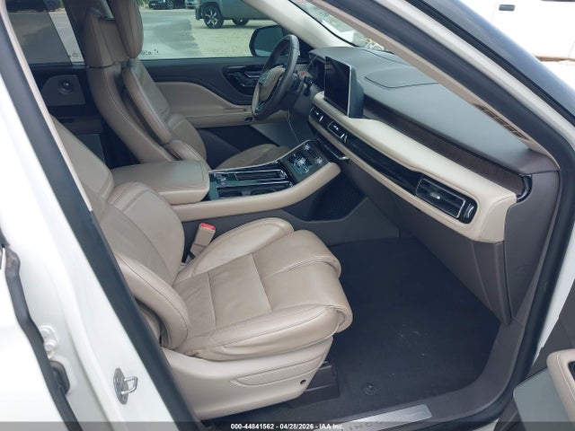 5LM5J7XC0LGL02629 Lincoln Aviator Reserve